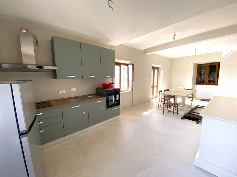 Marliana Centro – Splendido appartamento 95 mq ristrutturato ed arredato a nuovo.